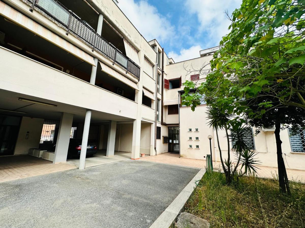 Relax Mariotti Apartment Fiumicino Exterior photo